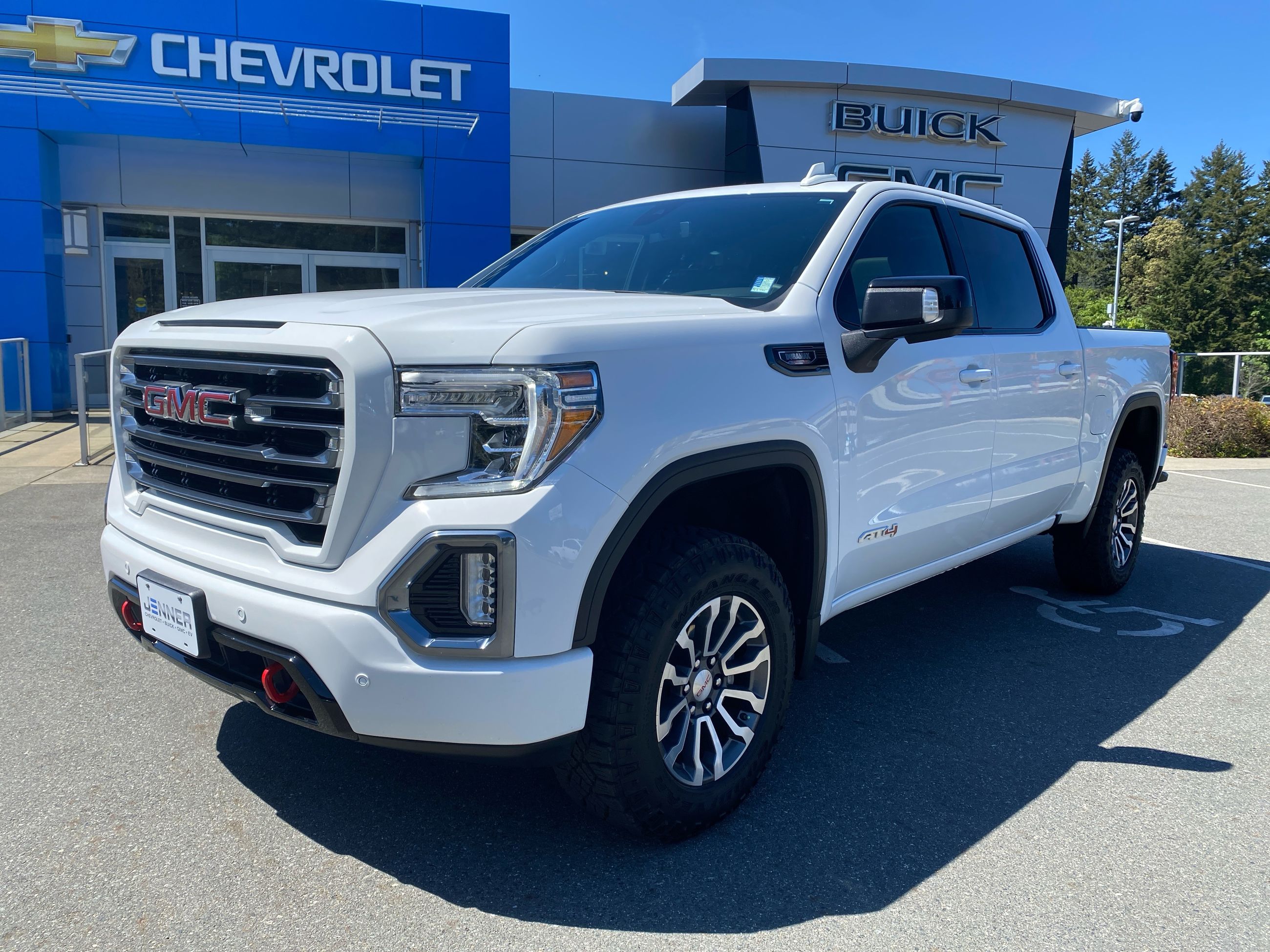 2022 GMC SIERRA 1500 LIMITED AT4