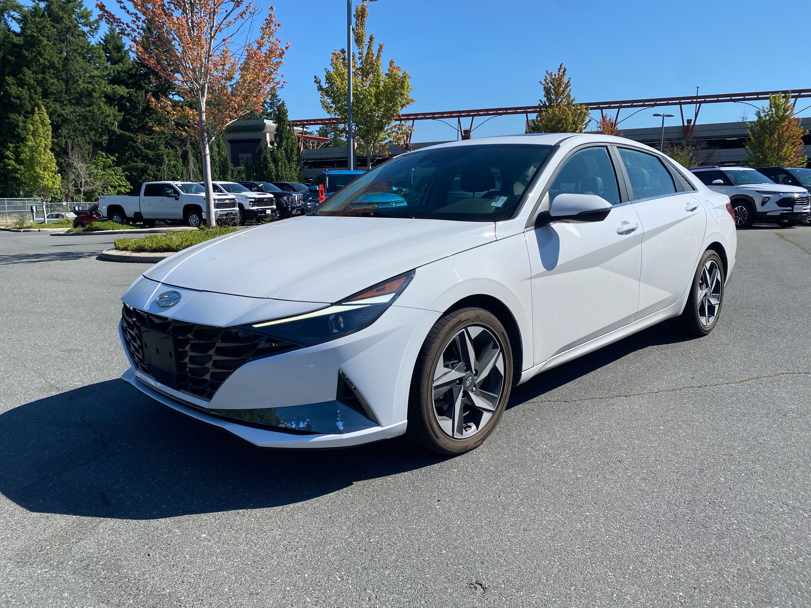 2023 Hyundai Elantra Hybrid LUXURY