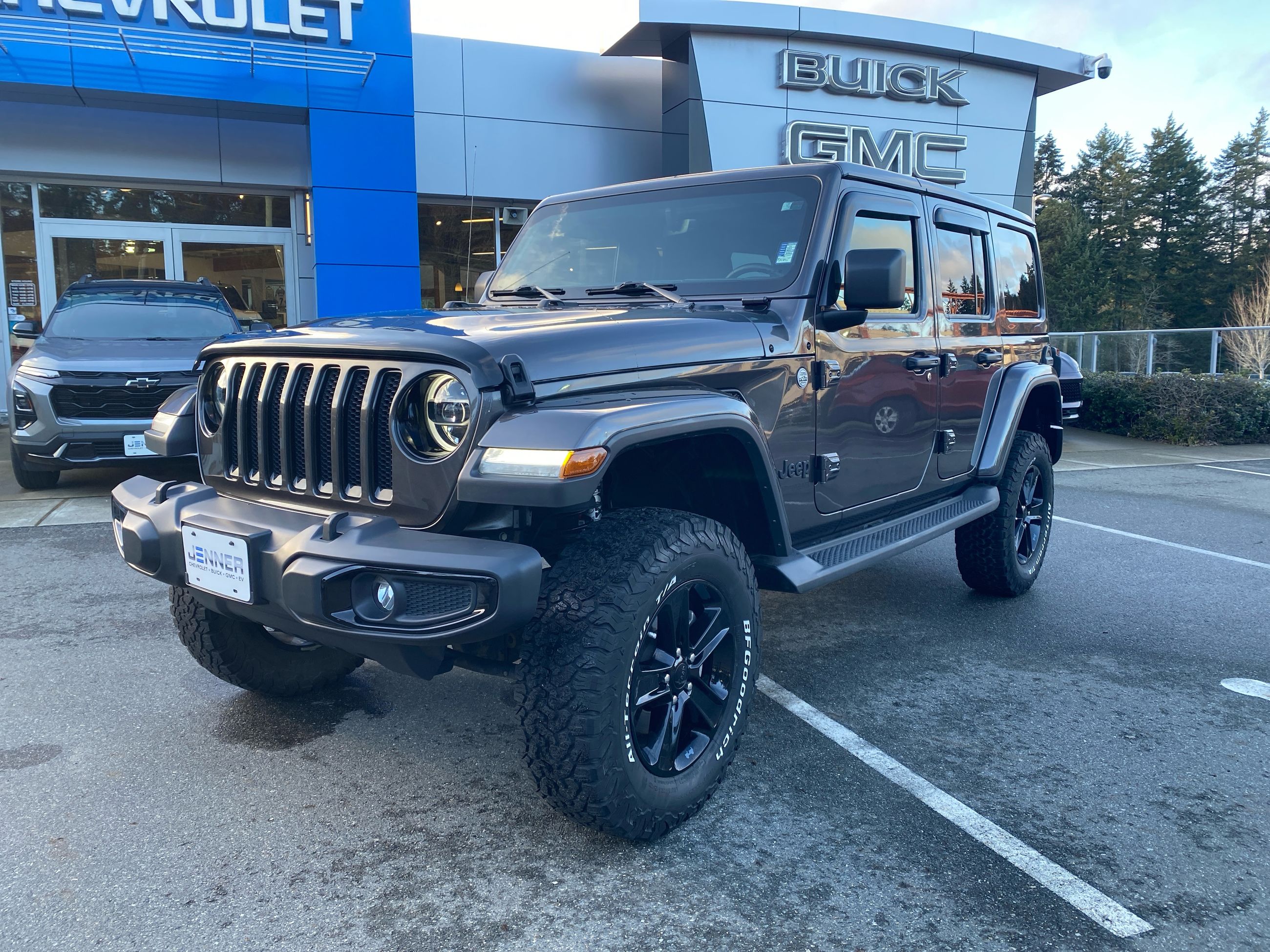 2020 Jeep Wrangler Unlimited SAHARA ALTITUDE