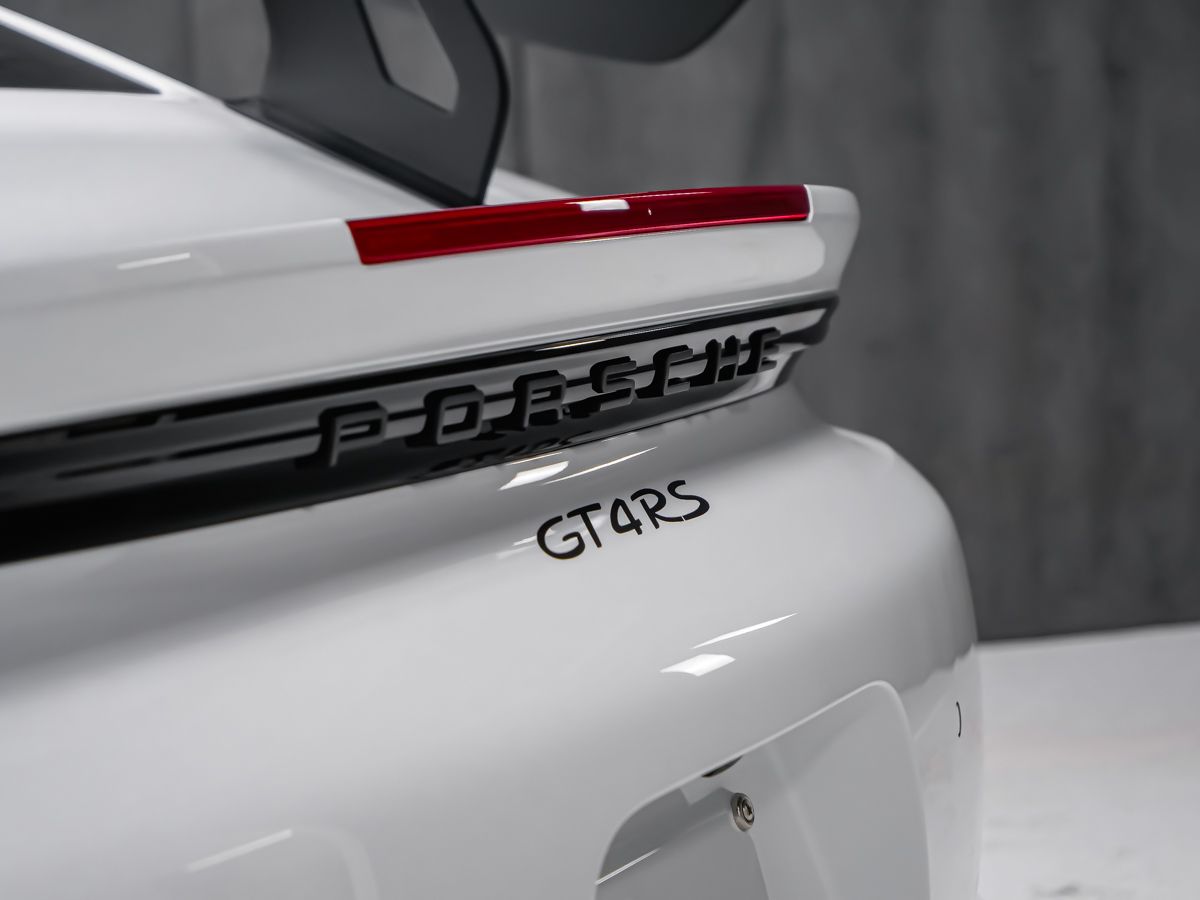 Porsche 718 Cayman 2025 — photo 7