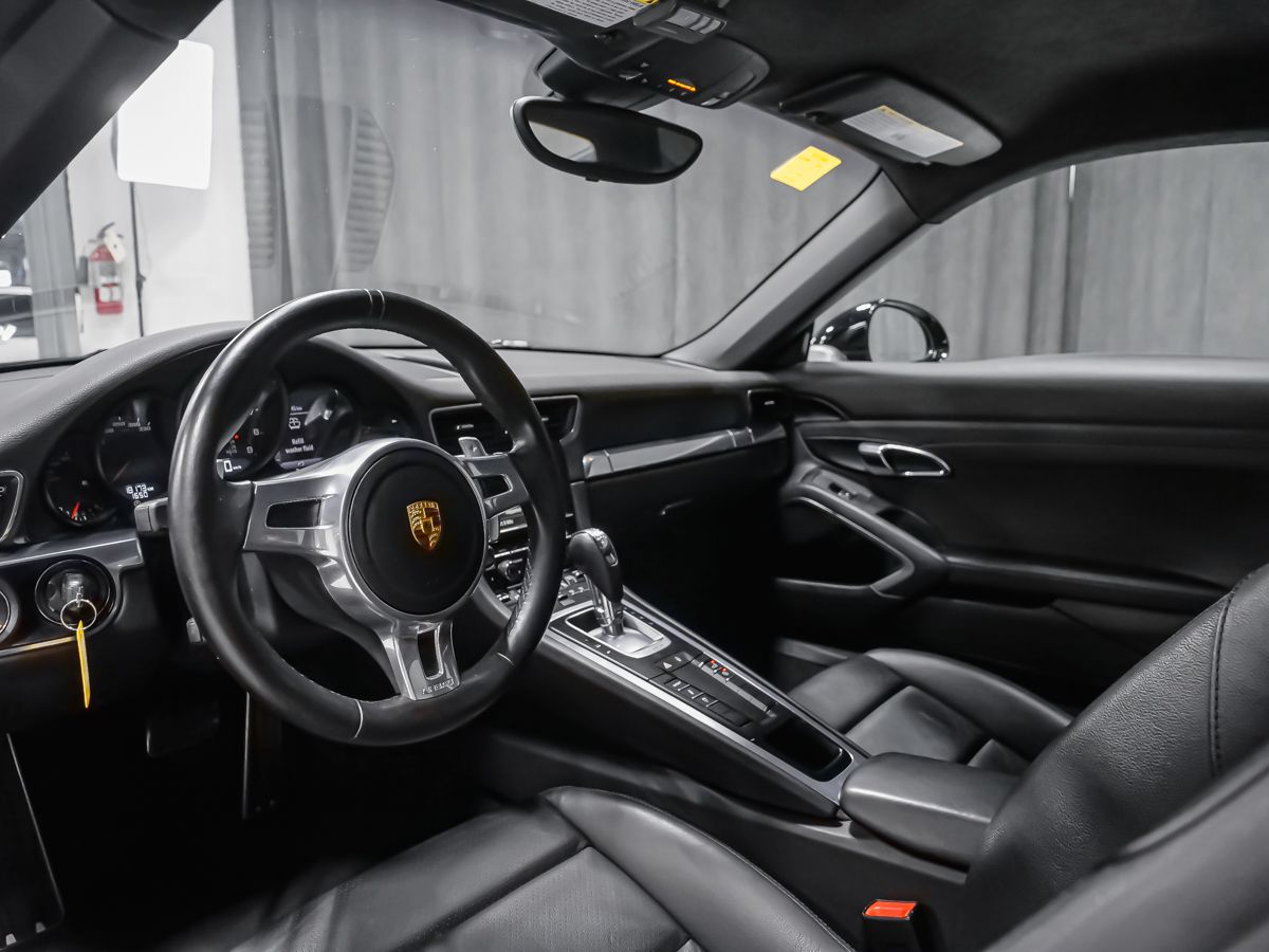 Porsche 911 2016 — photo 2
