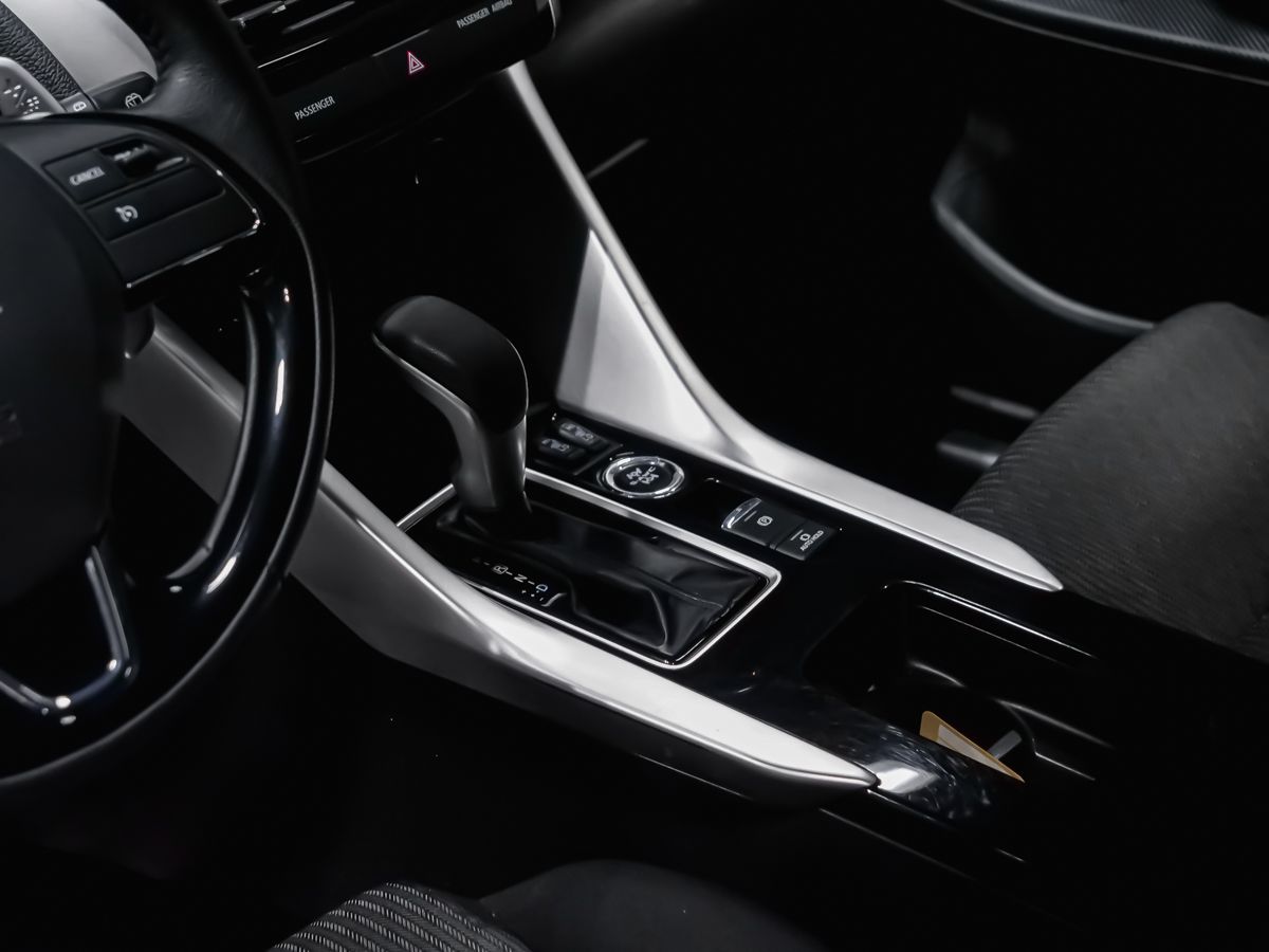 Mitsubishi Eclipse Cross 2024 — photo 5