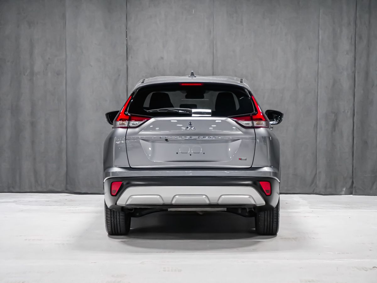 Mitsubishi Eclipse Cross 2024 — photo 3