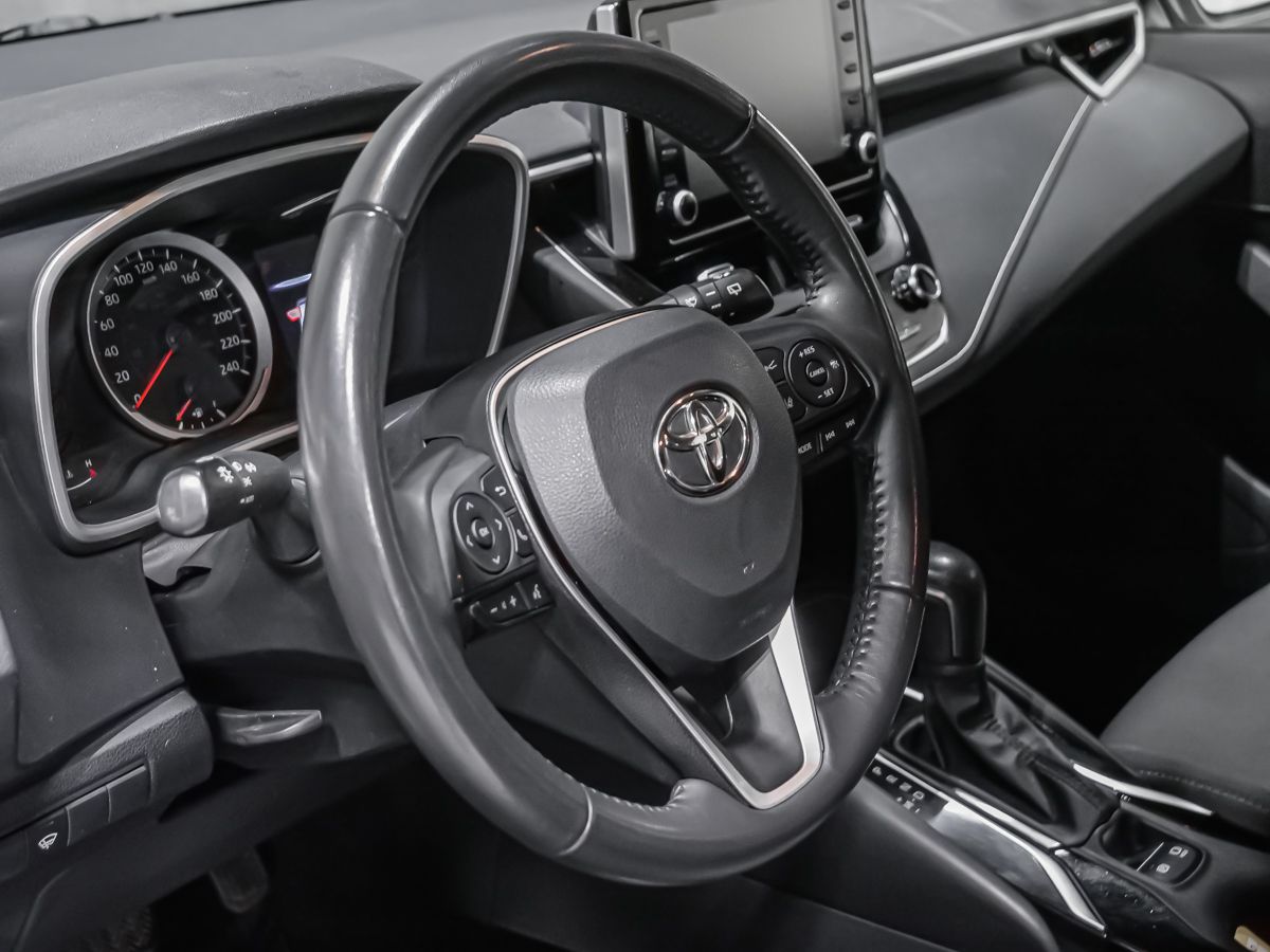 Toyota Corolla Hatchback 2022 — photo 6