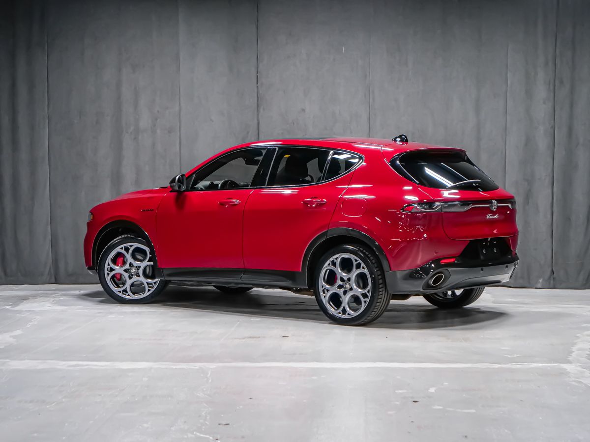 Alfa Romeo Tonale 2024 — photo 2