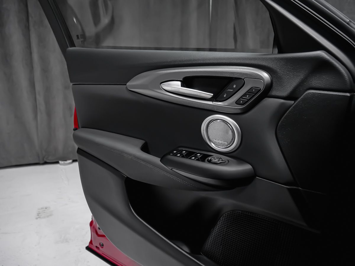 Alfa Romeo Tonale 2024 — photo 7
