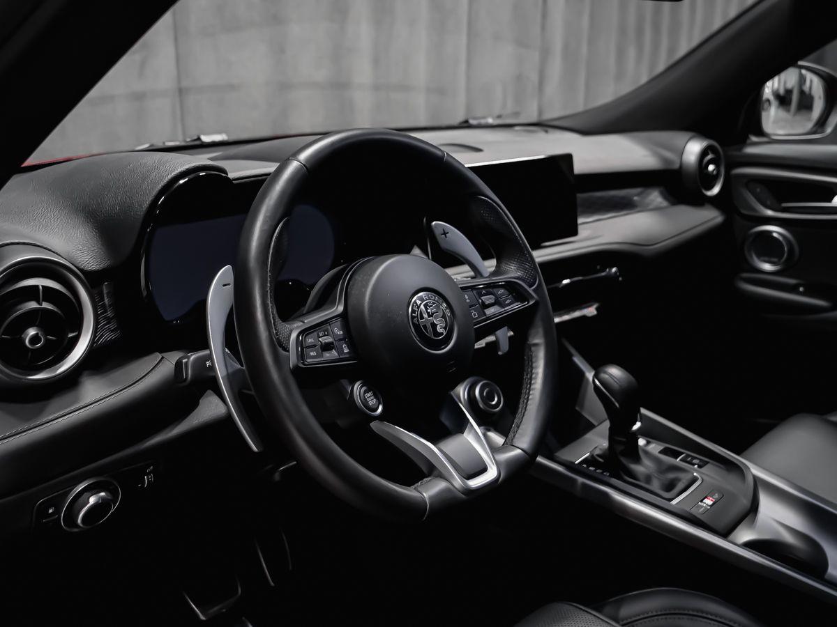 Alfa Romeo Tonale 2024 — photo 6