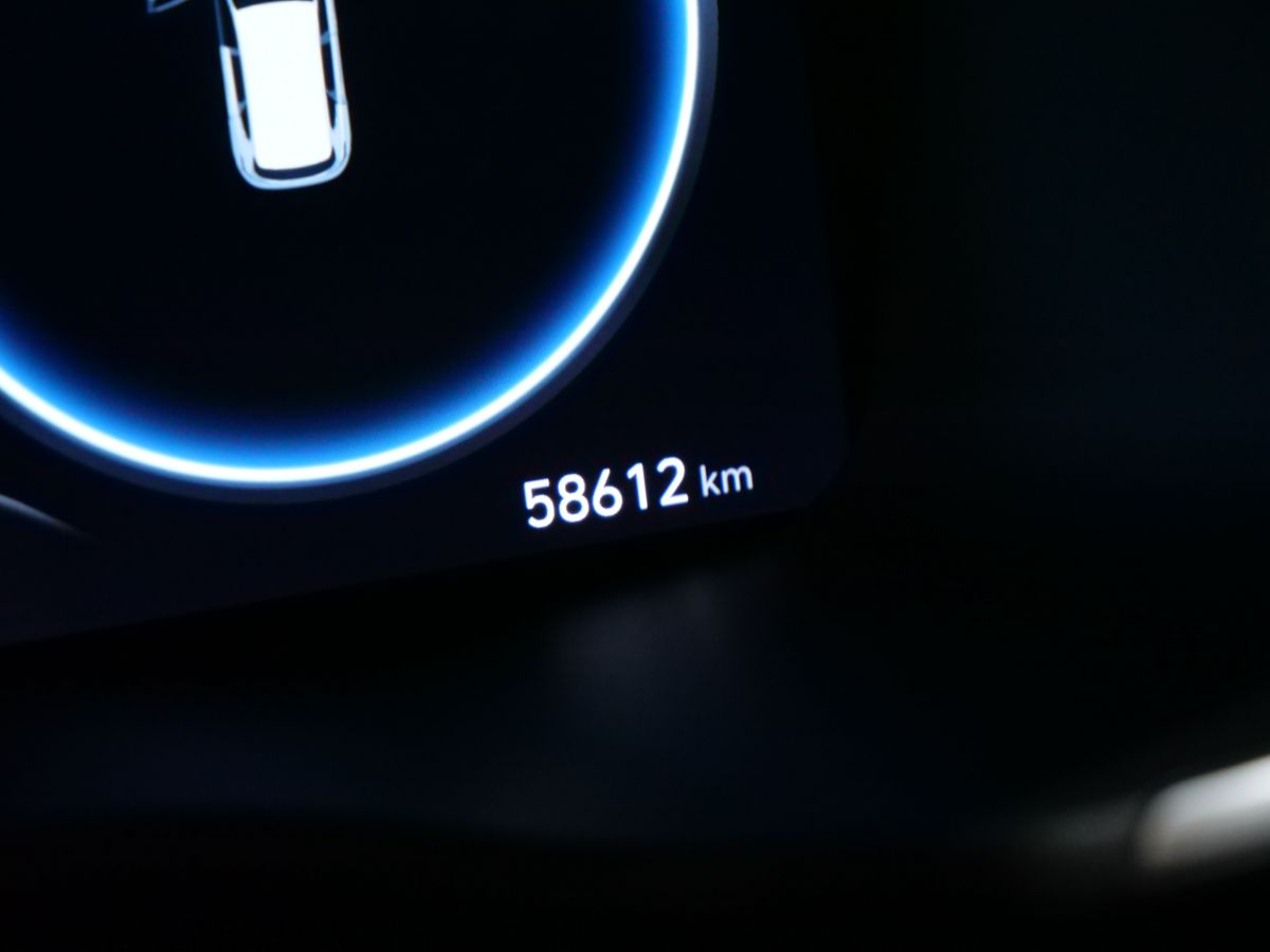 Hyundai Santa Fe Hybrid 2023 — photo 8