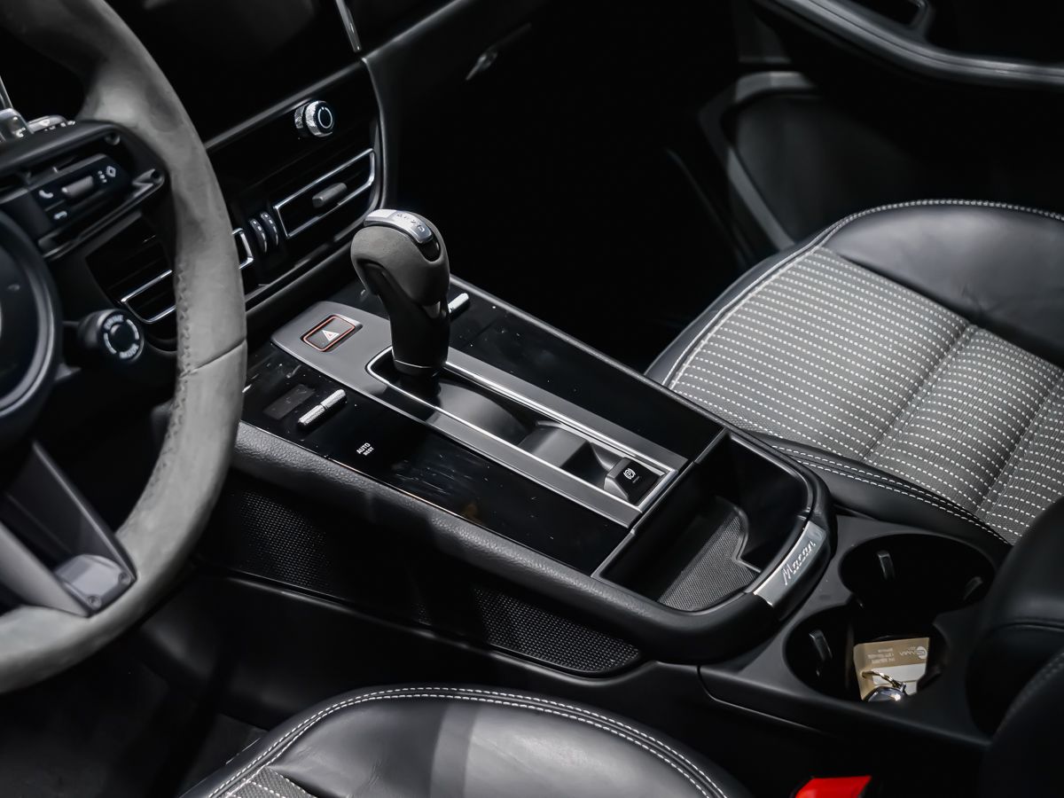 Porsche Macan 2025 — photo 5