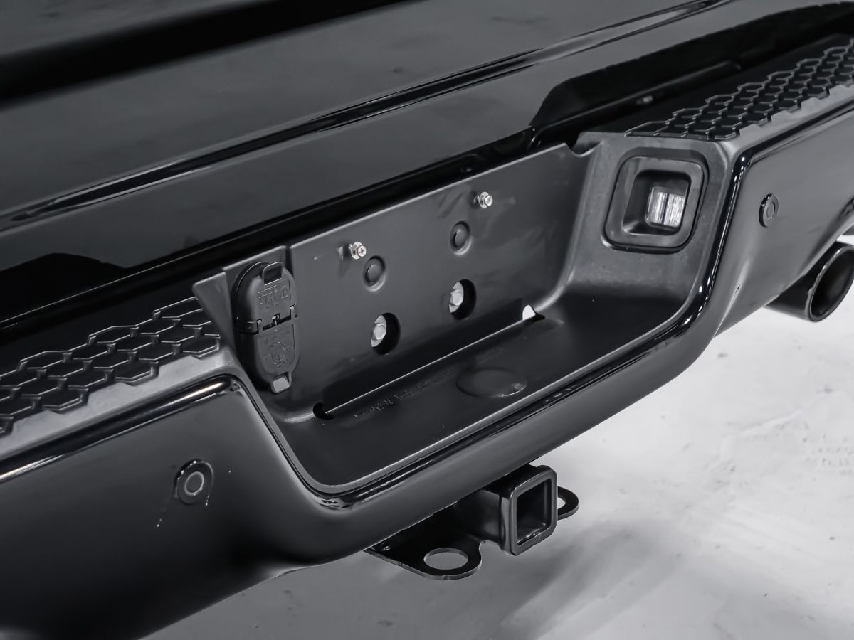 Ram 1500 Classic 2023 — photo 8