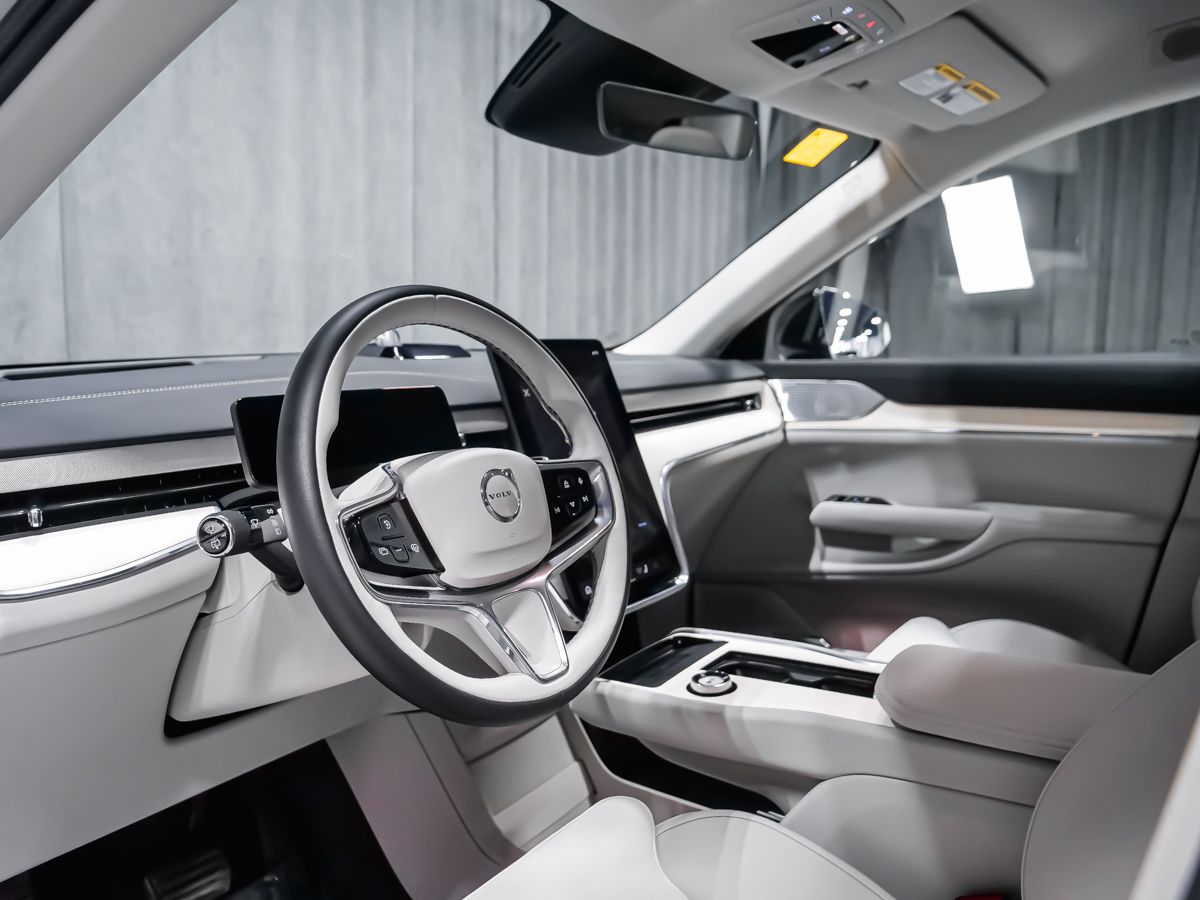 Volvo EX90 2025 — photo 7