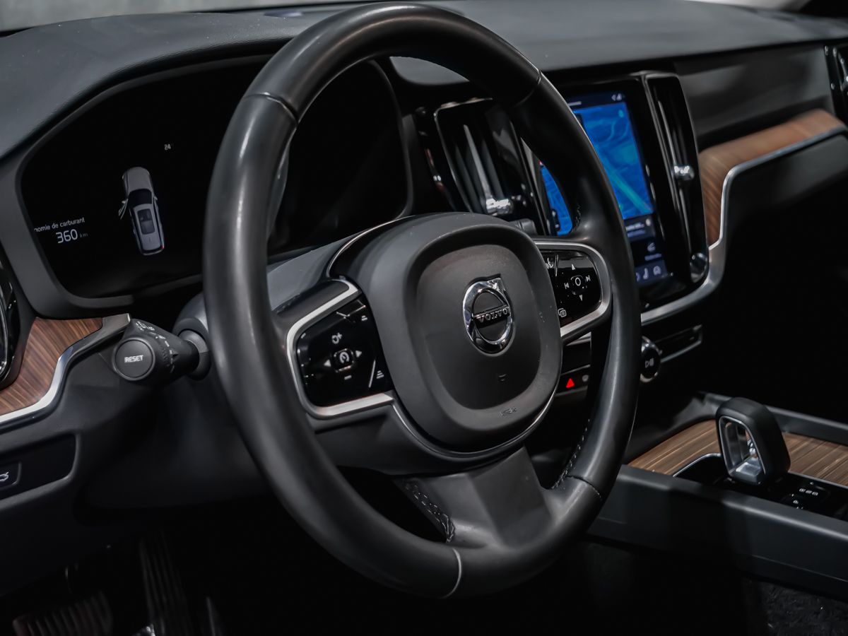 Volvo V60 Cross Country 2023 — photo 6