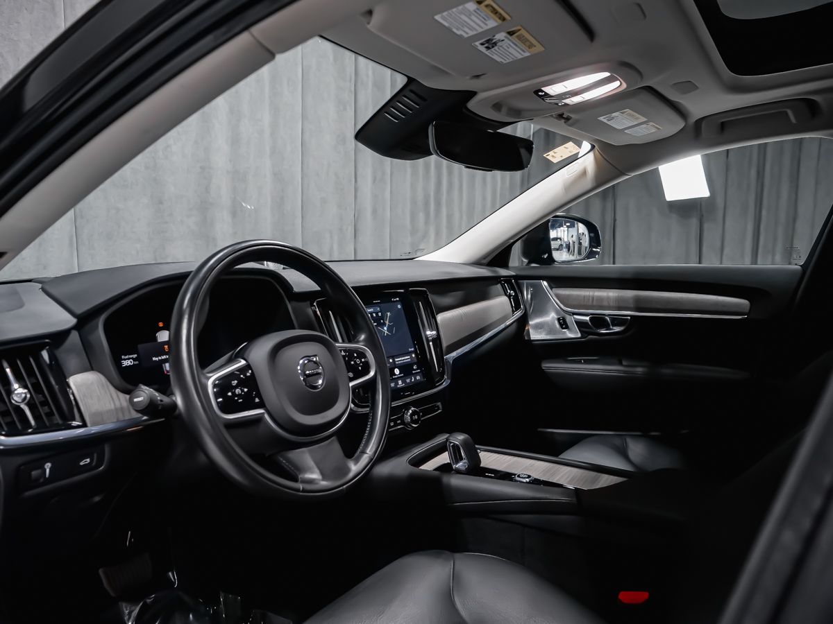 Volvo V90 Cross Country 2022 — photo 4