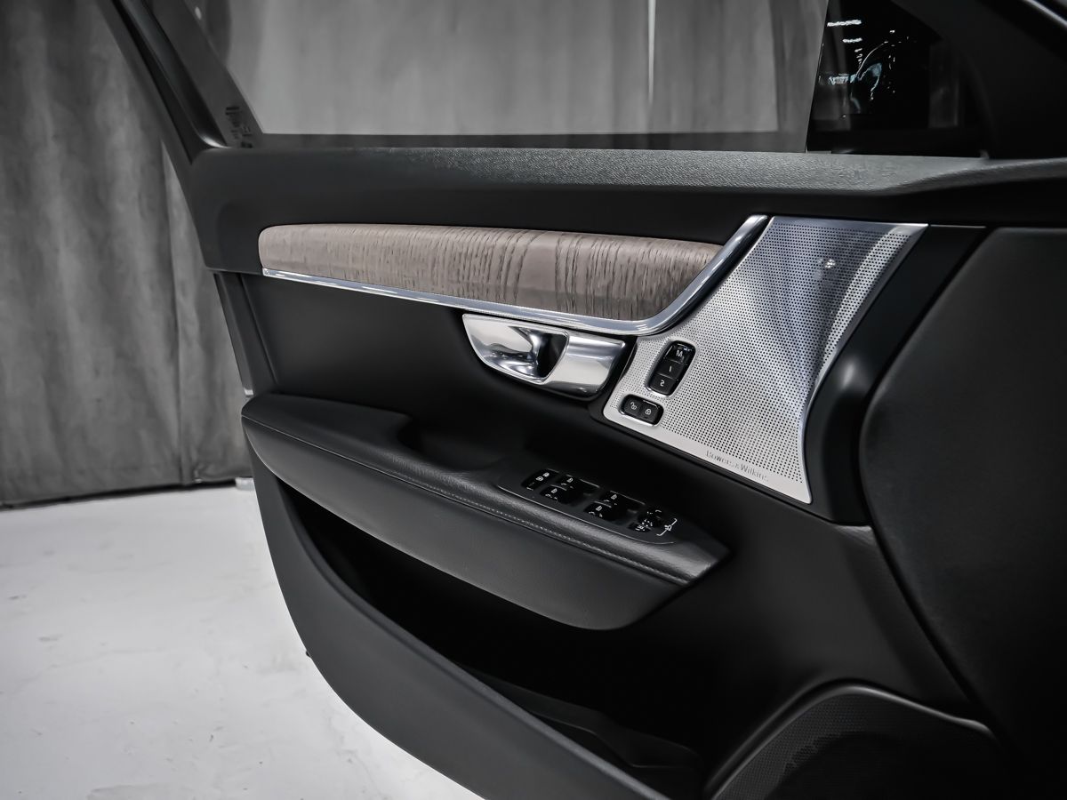 Volvo V90 Cross Country 2022 — photo 7