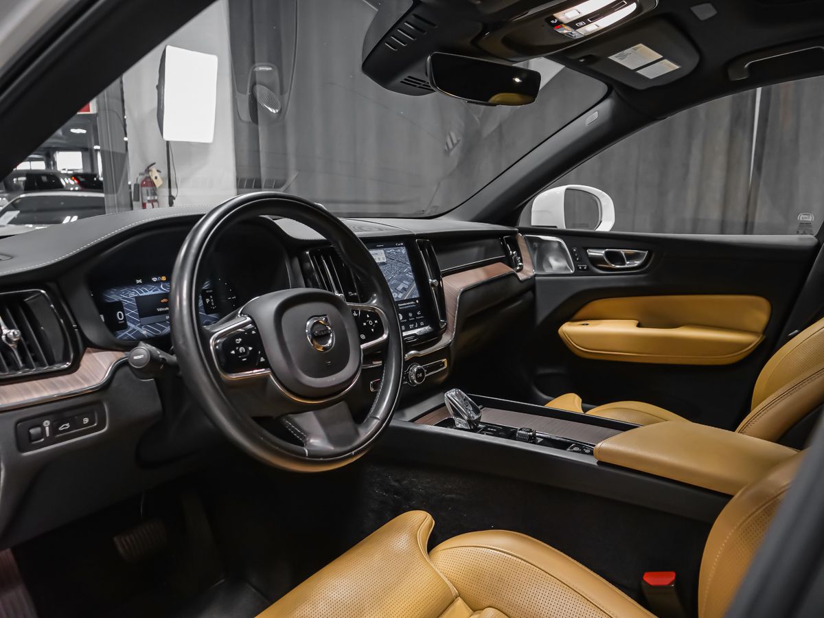 Volvo XC60 Recharge 2022 — photo 2