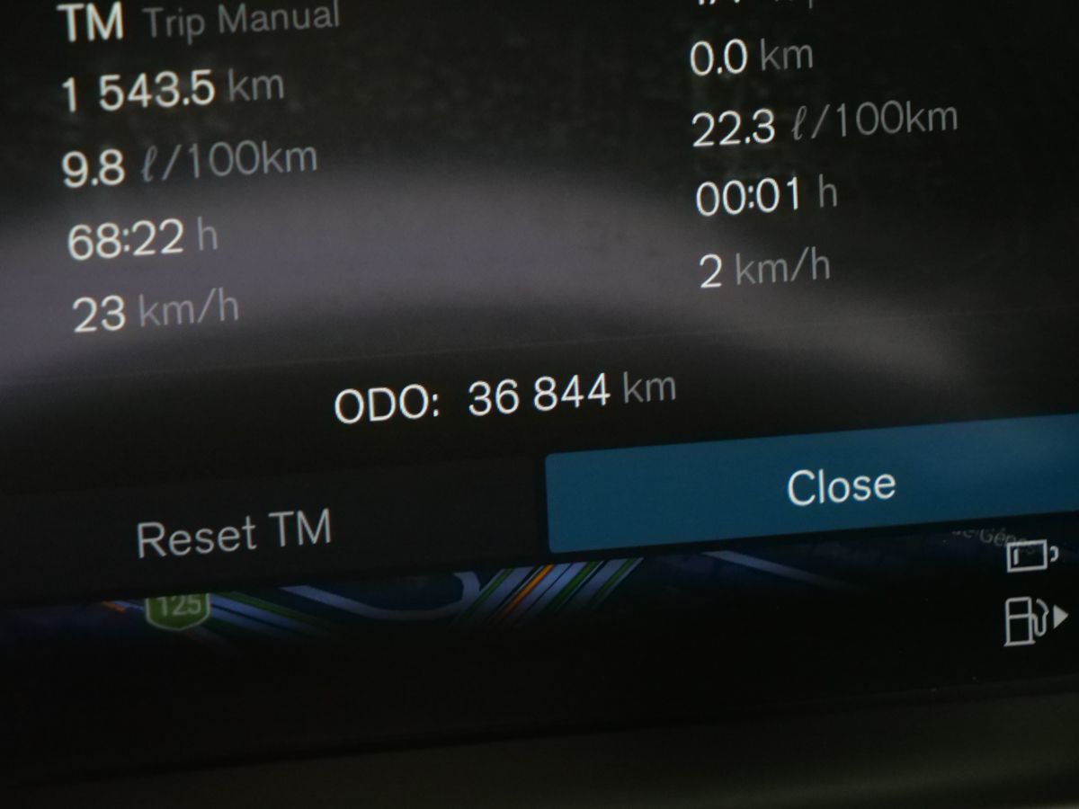 Volvo XC60 Recharge 2023 — photo 8