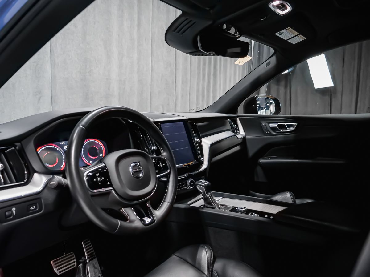 Volvo XC60 2020 — photo 4