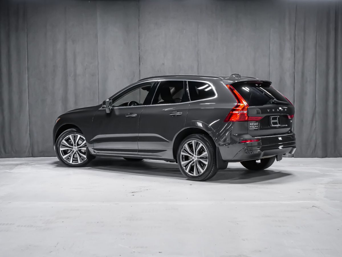 Volvo XC60 2022 — photo 2