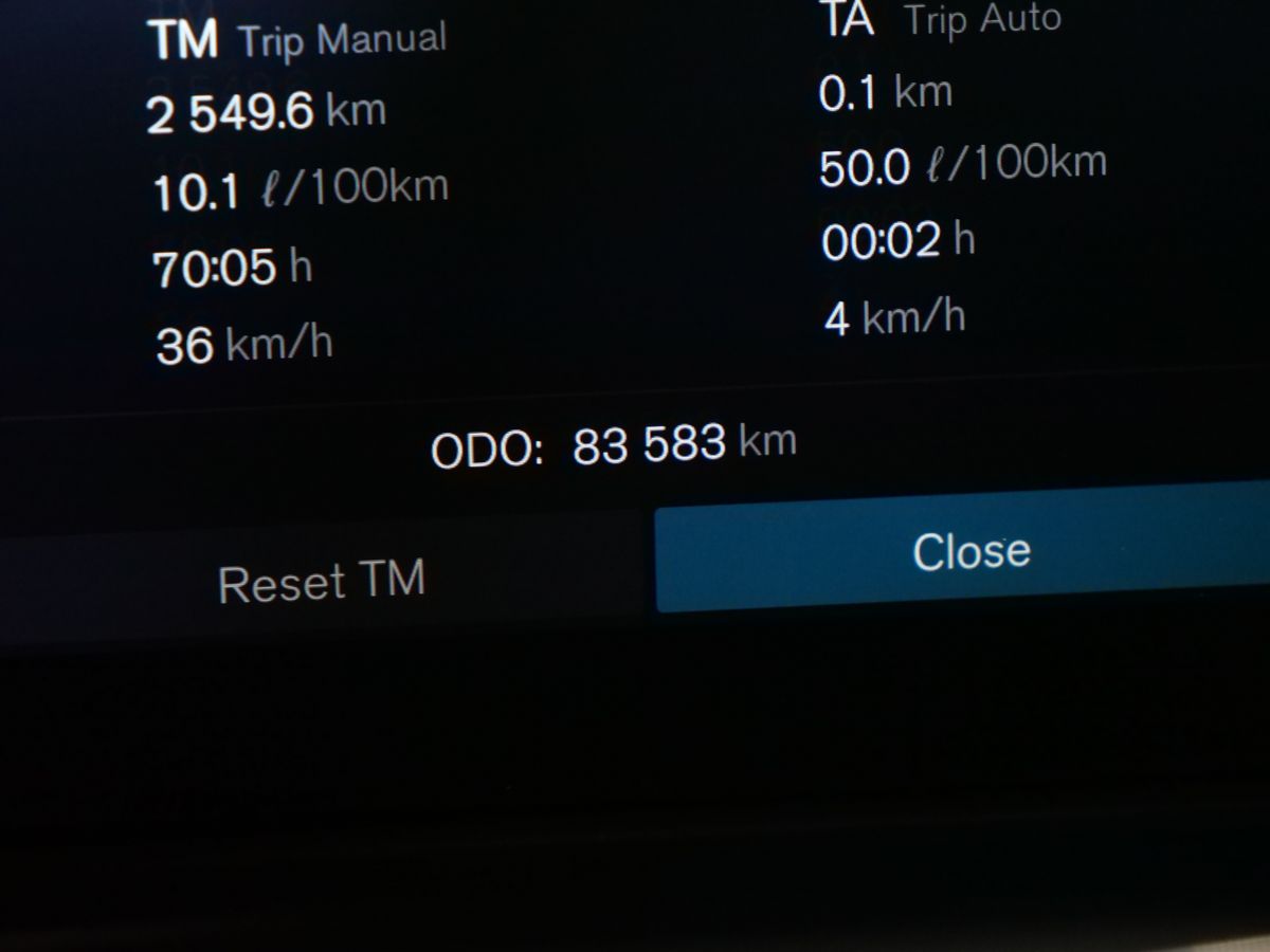 Volvo XC60 2023 — photo 8