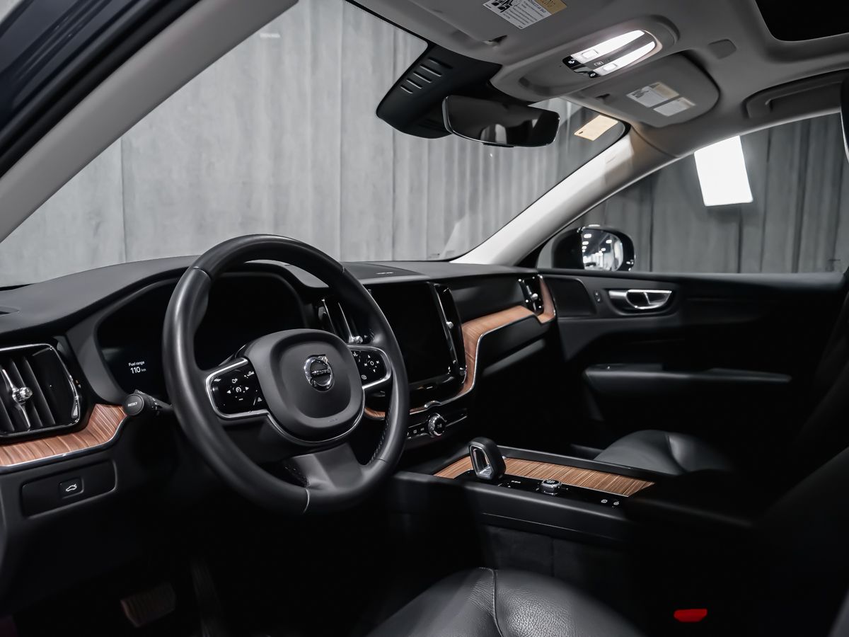 Volvo XC60 2023 — photo 4