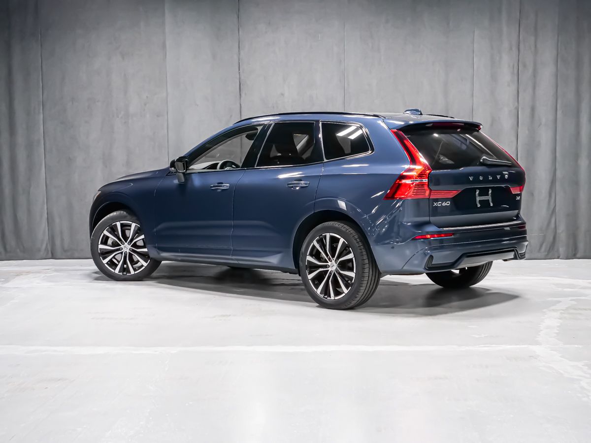 Volvo XC60 2023 — photo 2