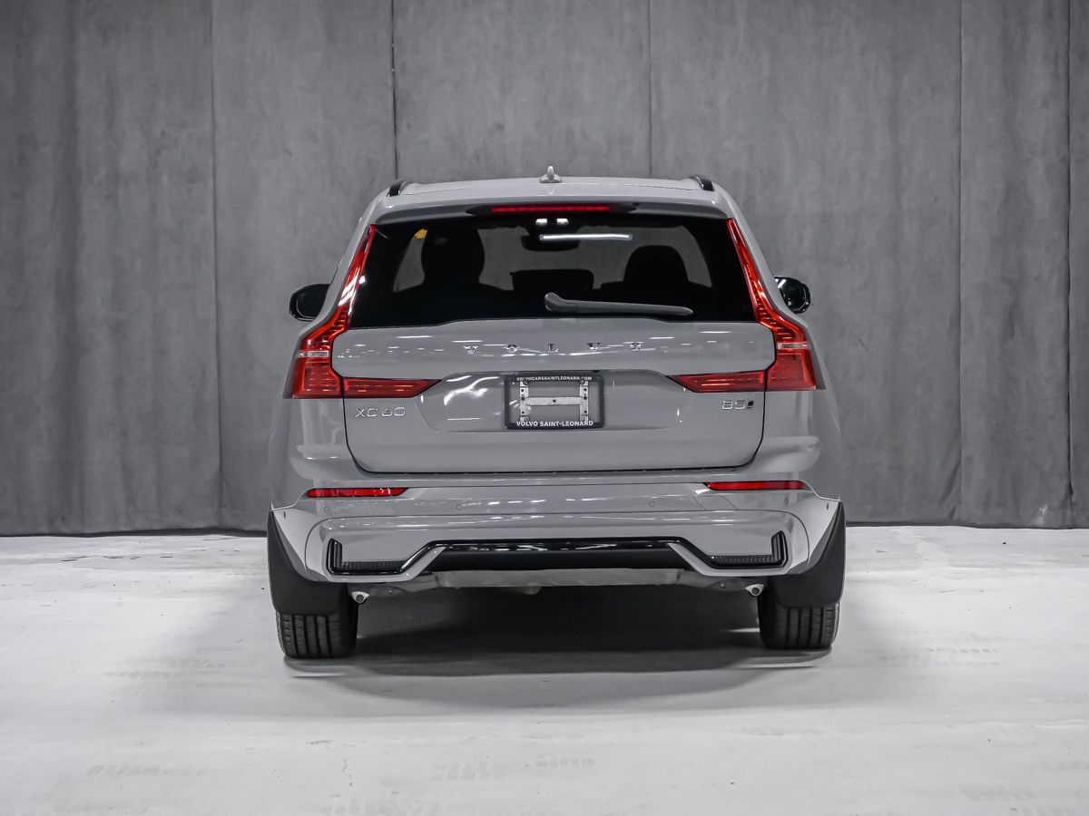 Volvo XC60 2024 — photo 3