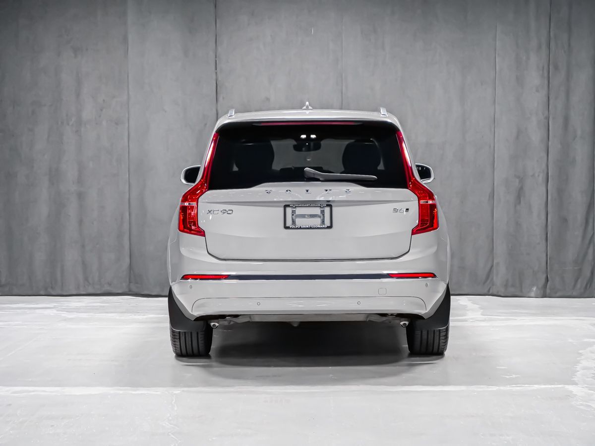 Volvo XC90 2024 — photo 3