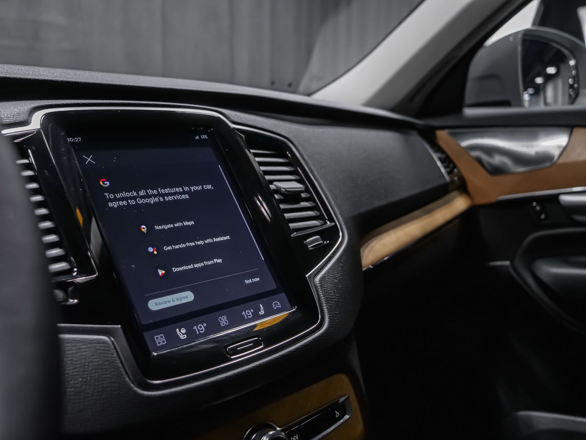 Volvo XC90 2024 — photo 7