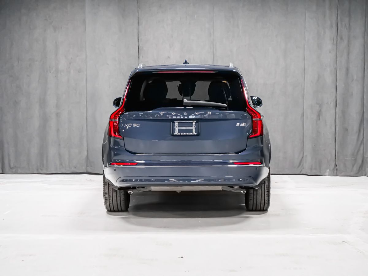 Volvo XC90 2026 — photo 3