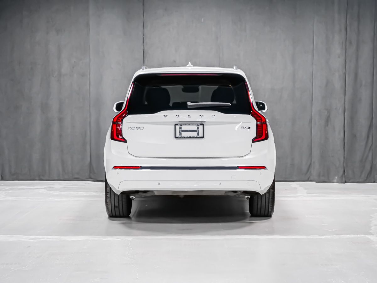 Volvo XC90 2026 — photo 3