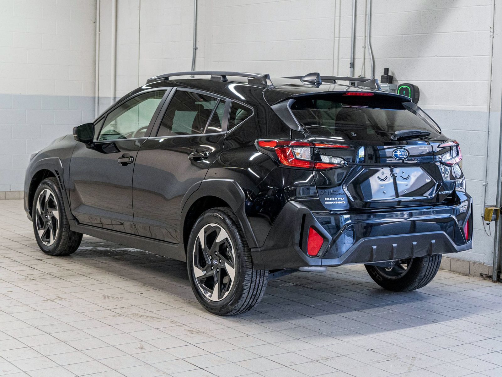 Photo 2024 Subaru CROSSTREK LIMITED LIMITED, 2.5L, CUIR, TOIT, CARPLAY, HARMAN KARDON #4