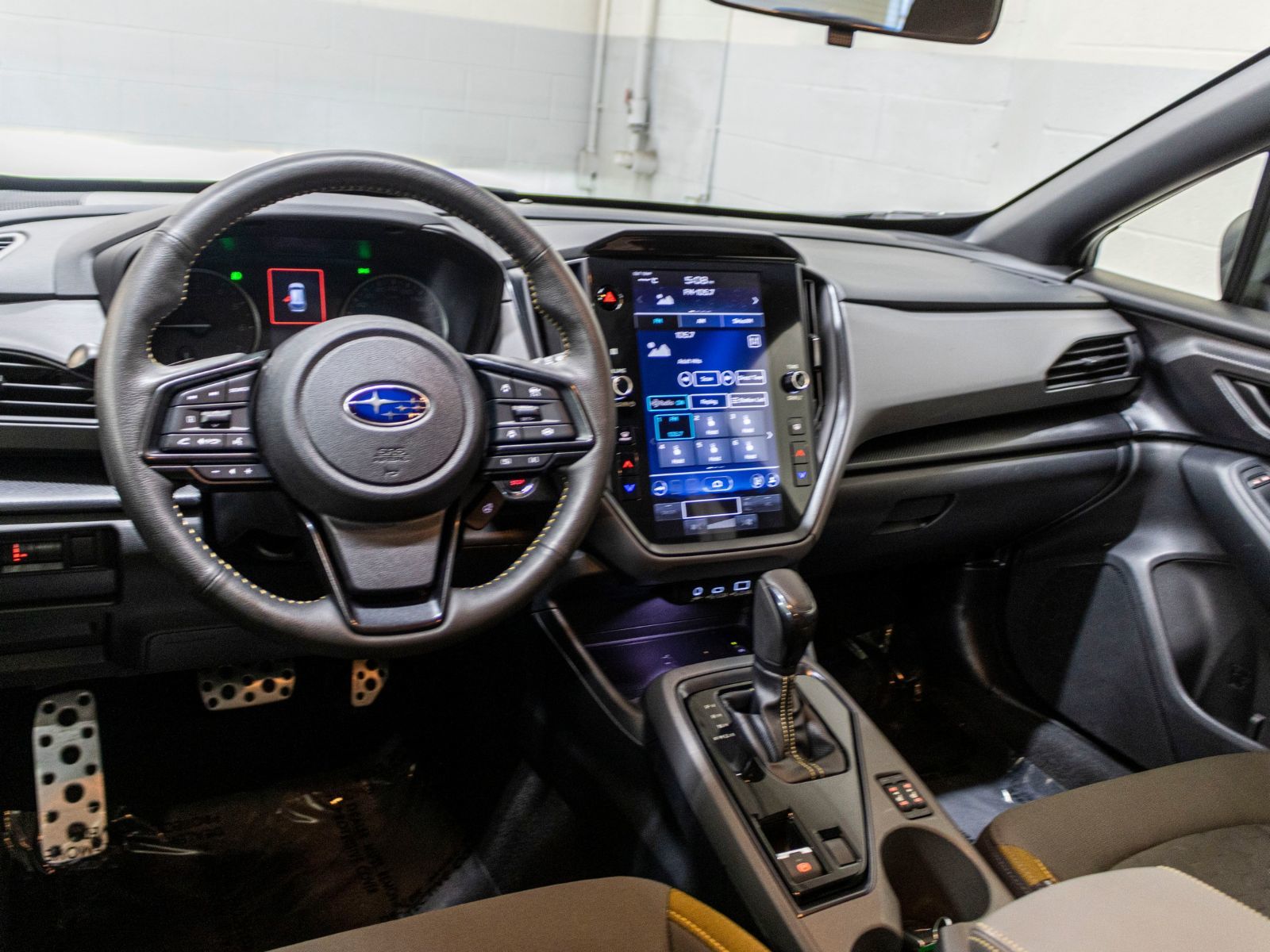 Photo 2024 Subaru Crosstrek ONYX, 2.5L, TOIT, CARPLAY, ECRAN 11.6, BANCS CHAUF #6