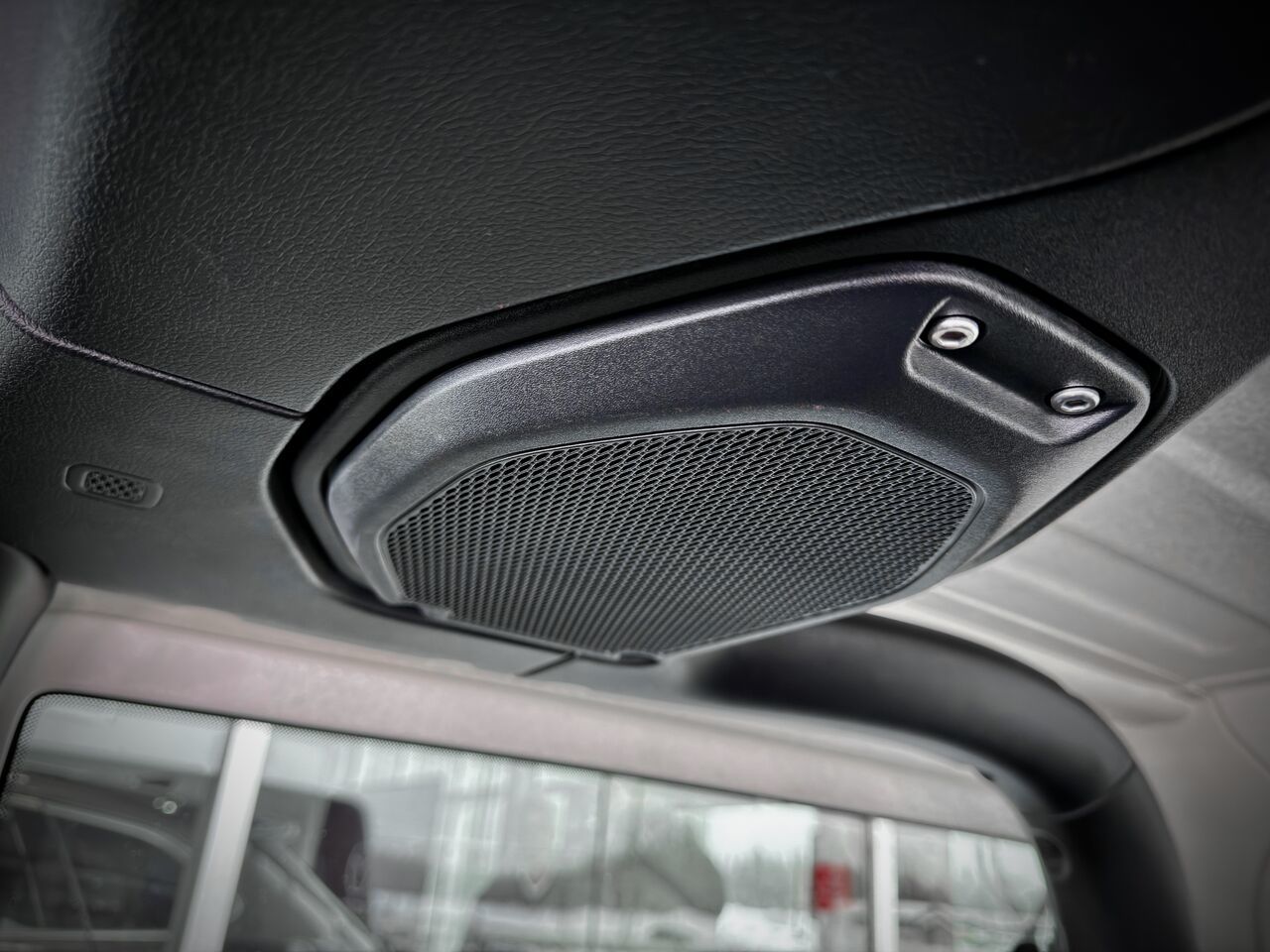 Jeep Wrangler Willys Sport 4x4 2022-31