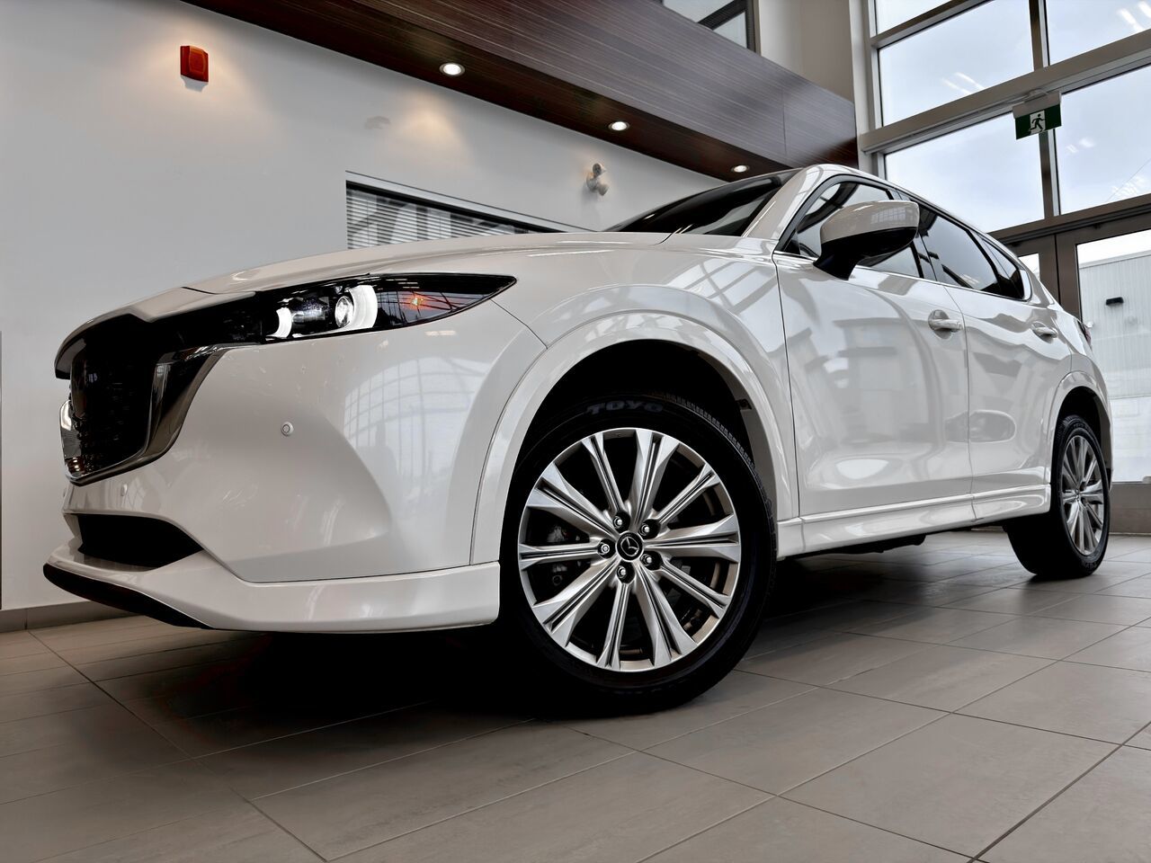 2022 Mazda CX-5 Signature AWD-1