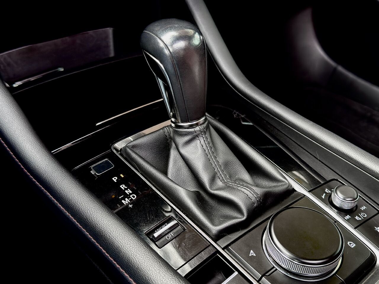 Mazda 3 Sport GT TA BA 2023-26