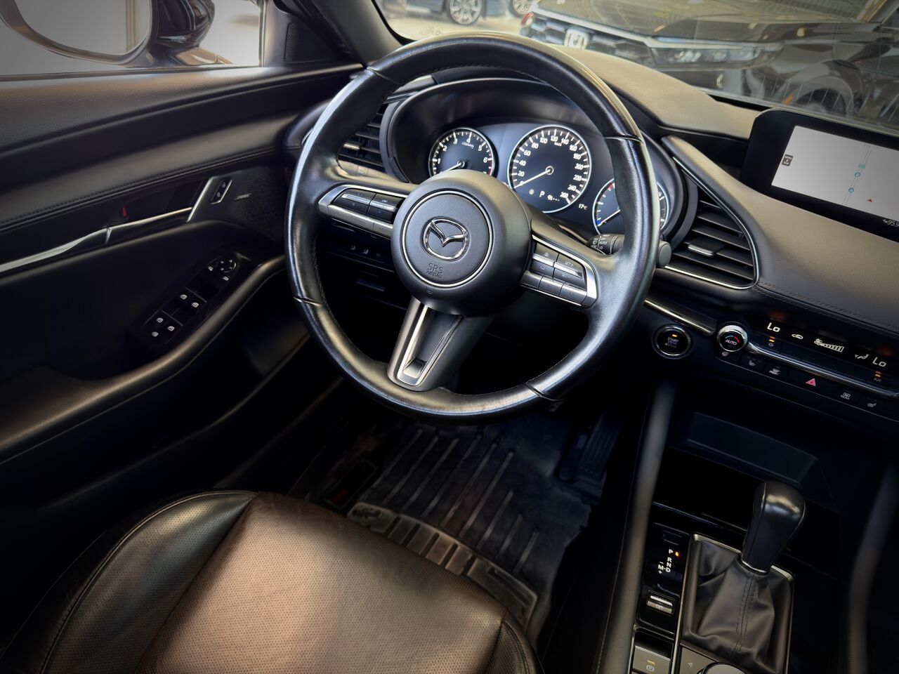 Mazda 3 Sport GT avec moteur turbo AWD 2023-14