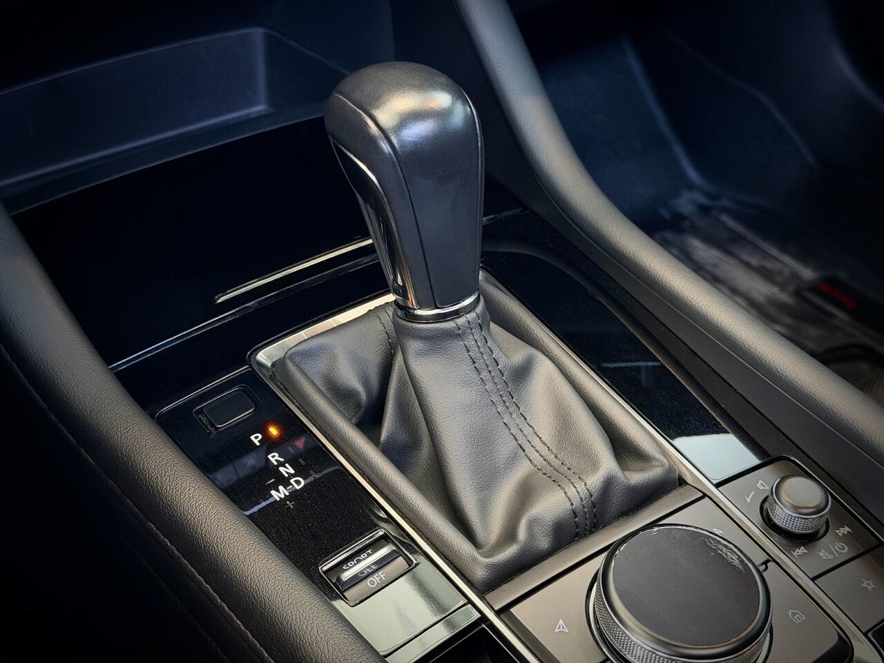 Mazda 3 Sport GT avec moteur turbo AWD 2023-23