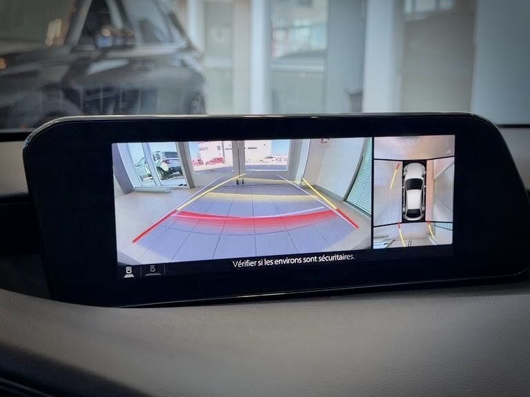 Mazda 3 Sport GT avec moteur turbo AWD 2023-21