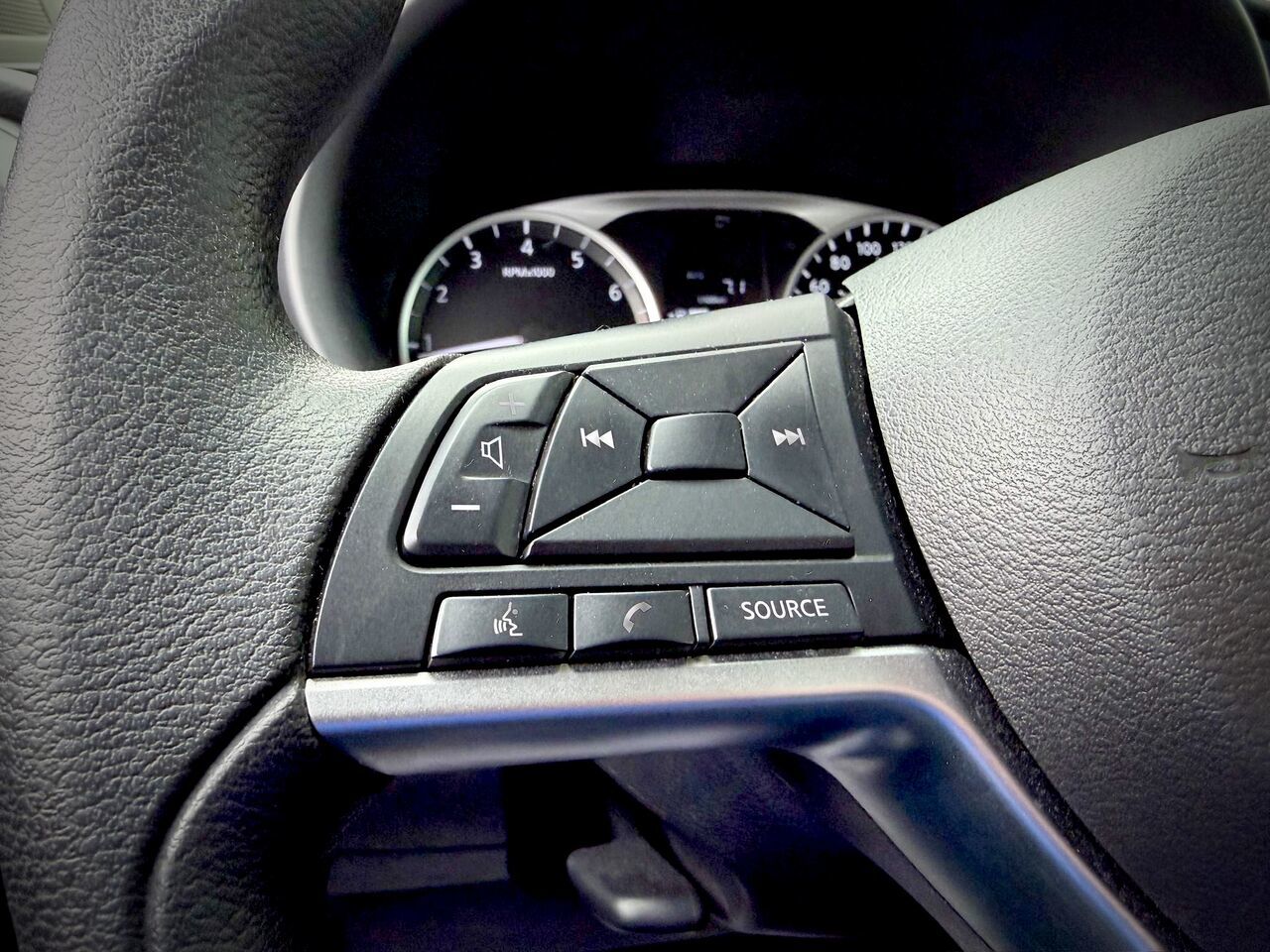 2022 Nissan Kicks S TA-22