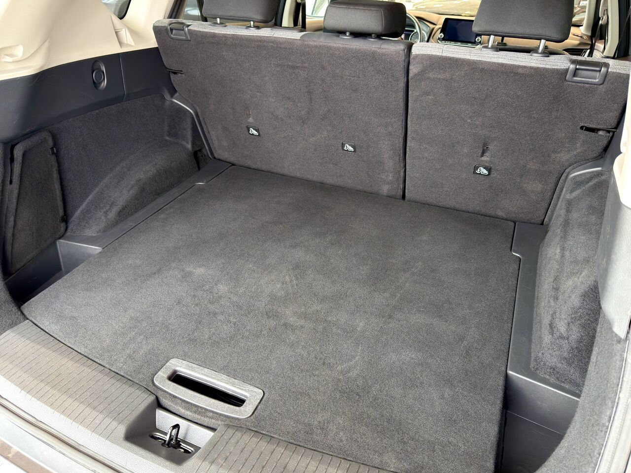 2022 Nissan Rogue SV AWD-16