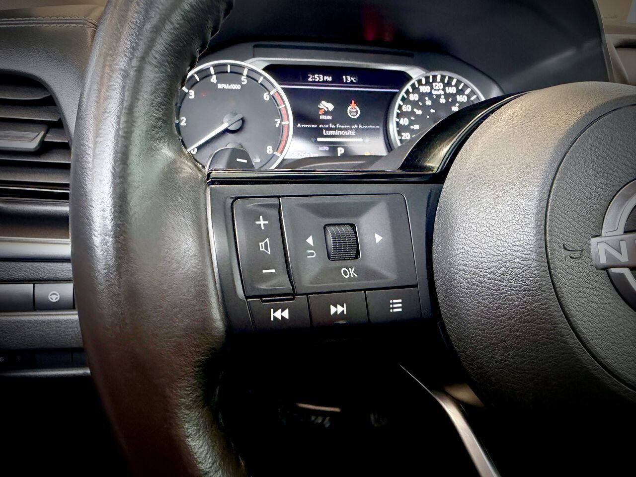 2022 Nissan Rogue SV AWD-27