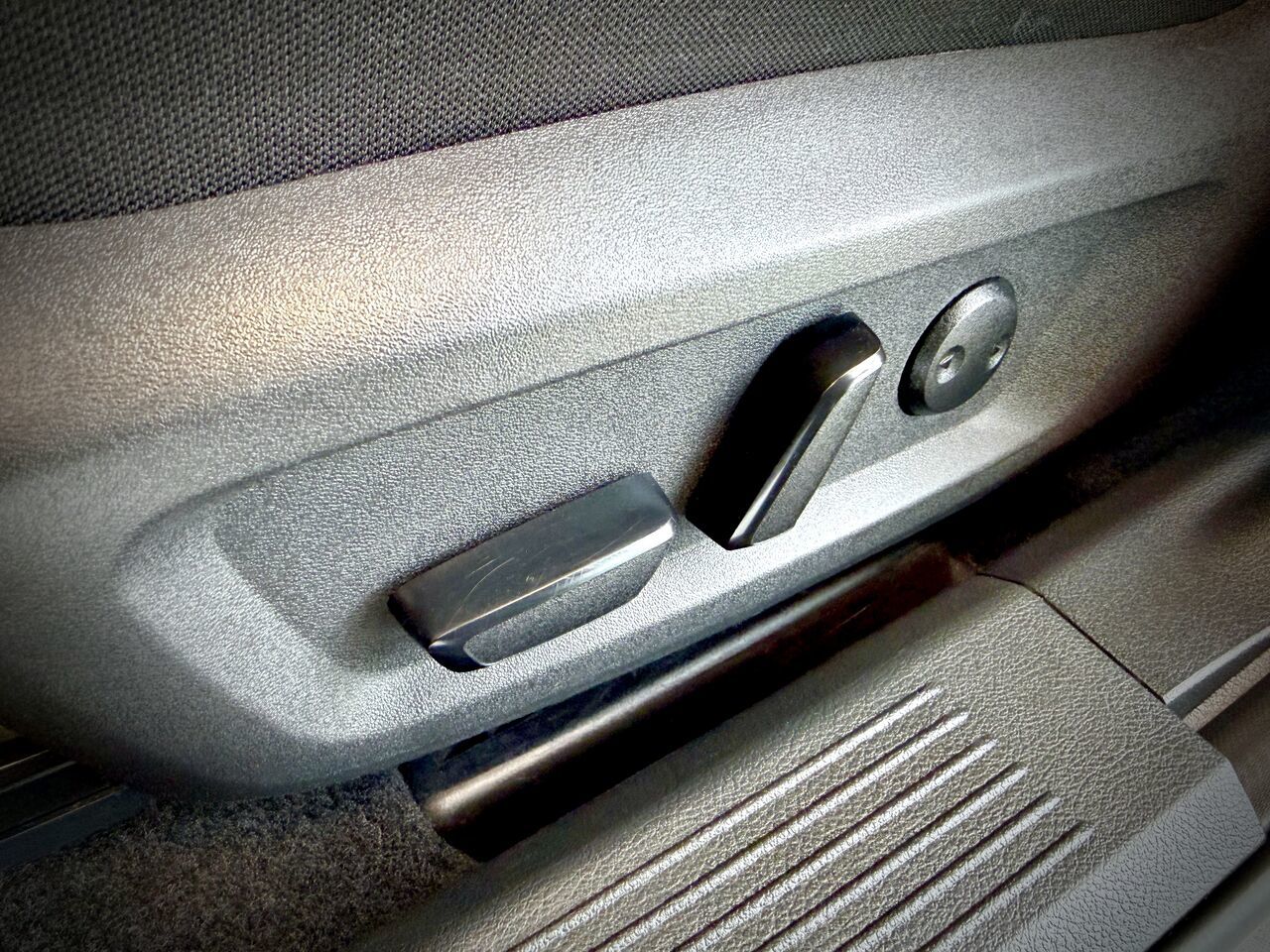 2022 Nissan Rogue SV AWD-21