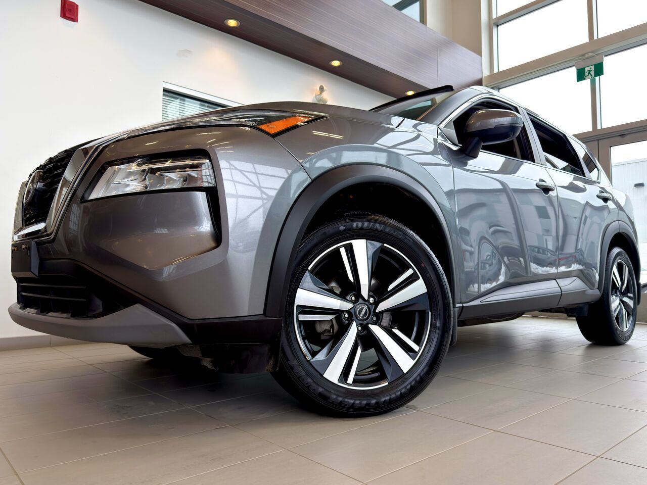 2022 Nissan Rogue SV AWD-1