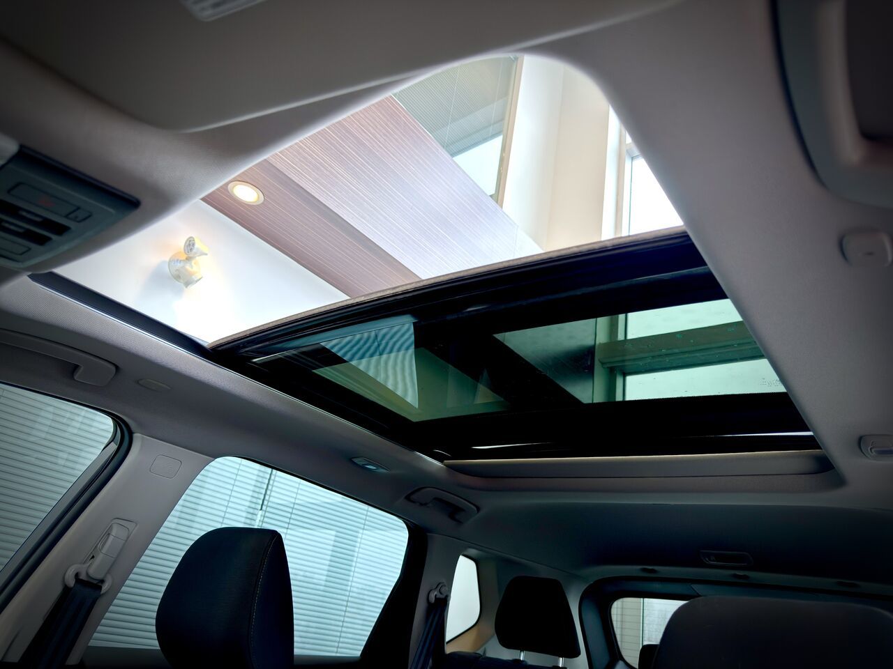 2022 Nissan Rogue SV AWD-19