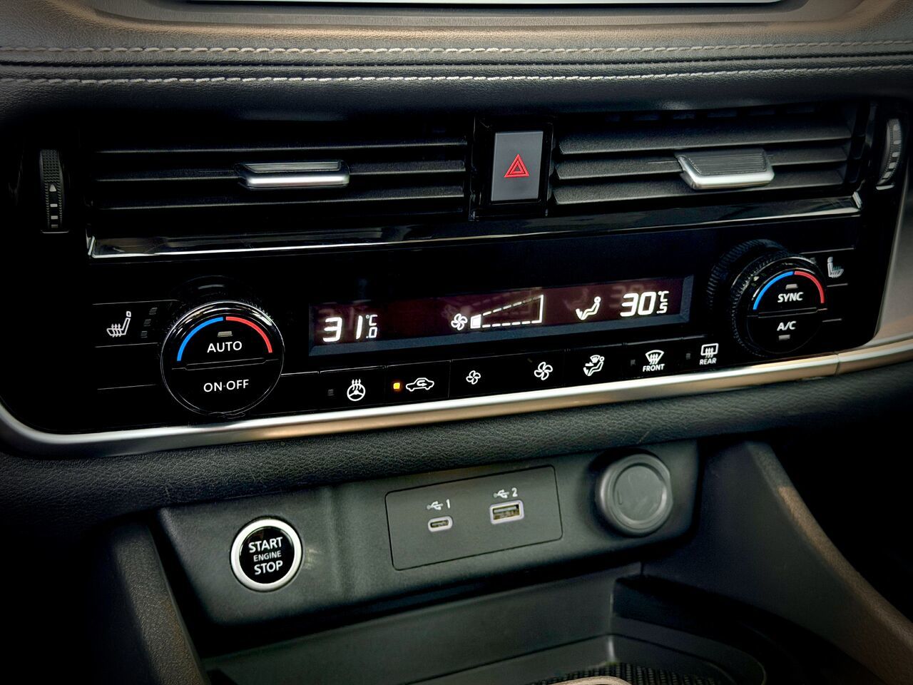 2022 Nissan Rogue SV AWD-32