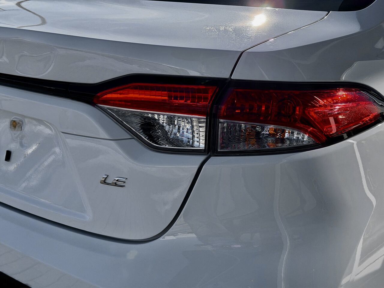 2022 Toyota Corolla LE CVT-12