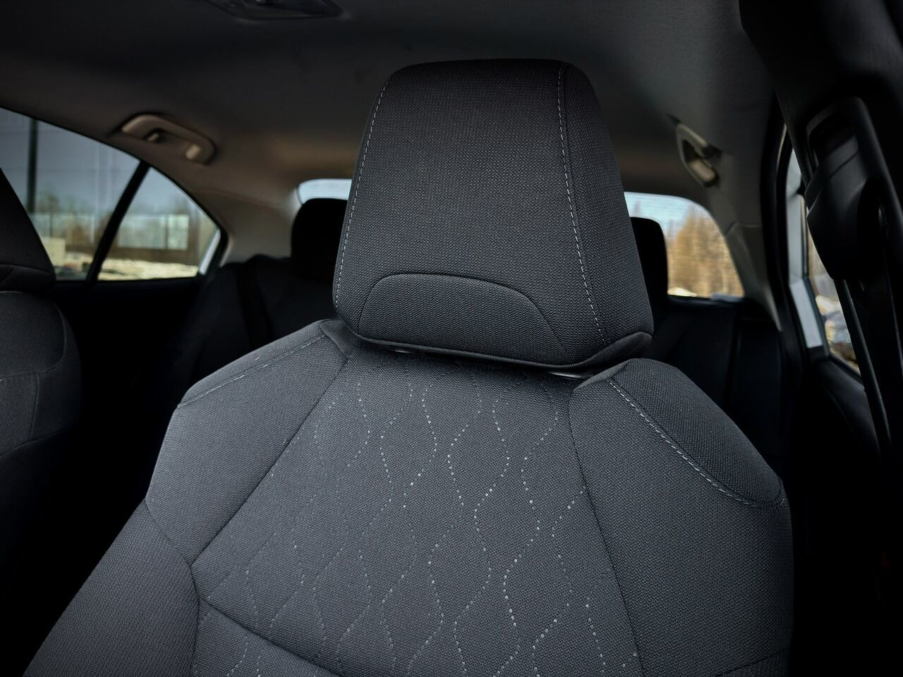 2022 Toyota Corolla LE CVT-17