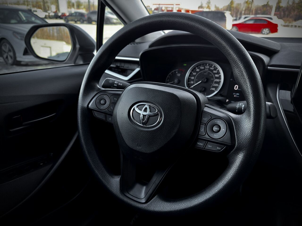 2022 Toyota Corolla LE CVT-21