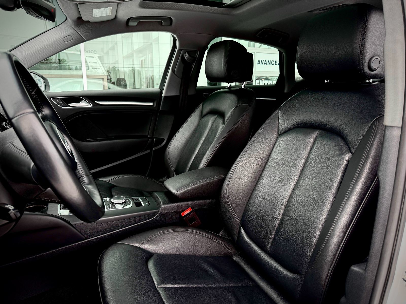 Audi A3 Sedan Progressiv 2018-16