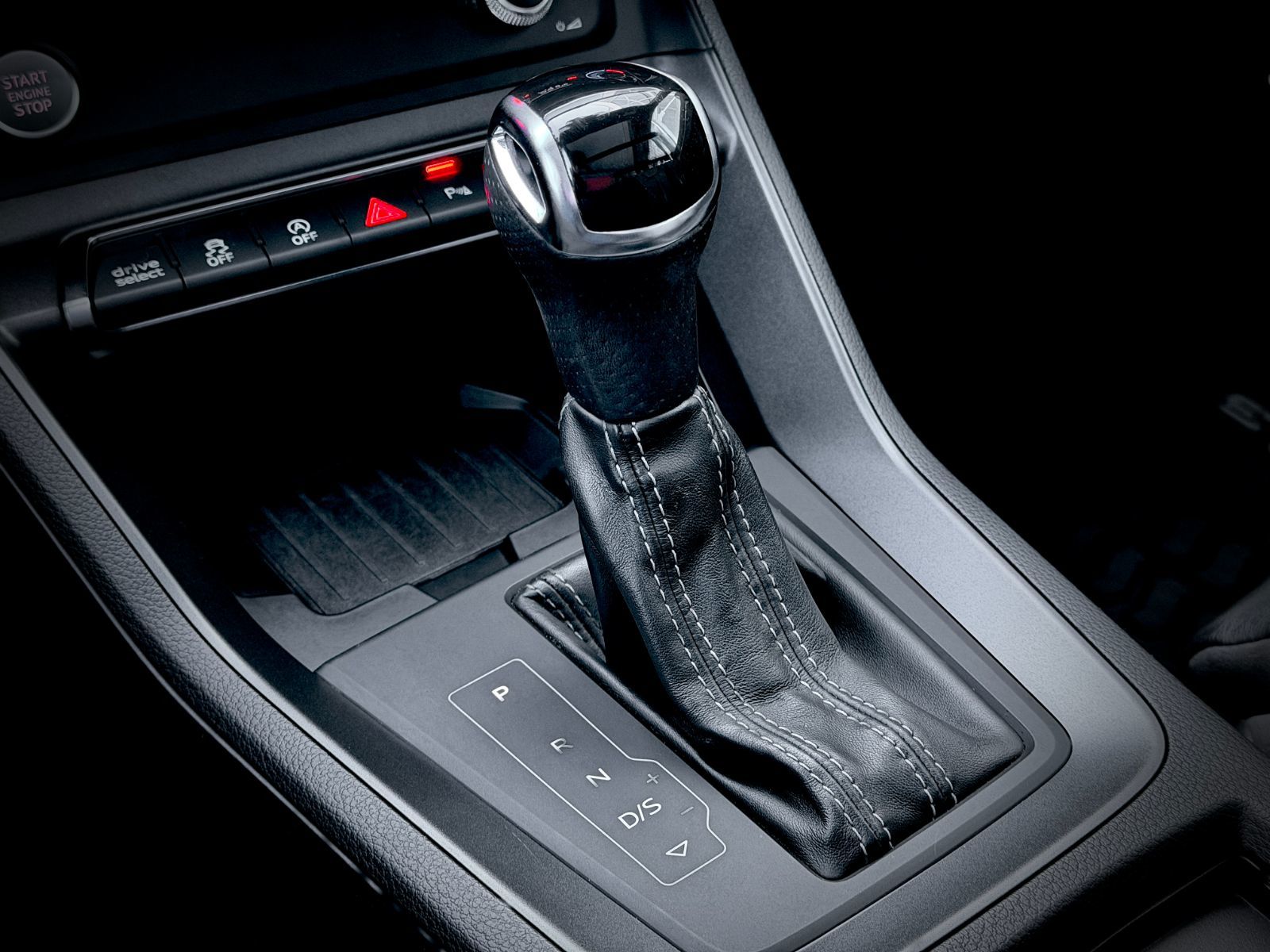 Audi Q3 Technik 2019-34